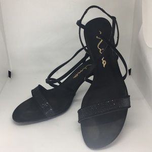 Black Nina Strappy Heels 9M